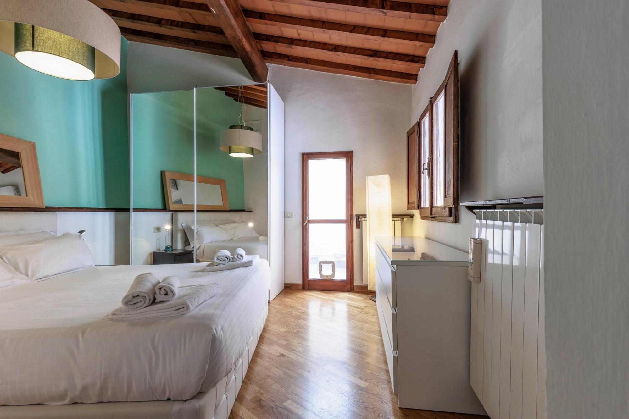 Santa Maria Novella Elegant Apartment Флоренция Екстериор снимка